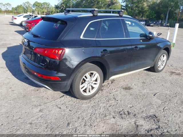 Продаж на аукціоні авто 2020 Audi Q5 Premium 45 Tfsi Quattro S Tronic/titanium Premium 45 Tfsi Quattro S Tronic, vin: WA1ANAFY1L2044651, номер лоту: 44960086