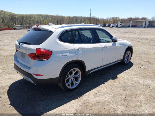 Продажа на аукционе авто 2015 Bmw X1 Xdrive35i, vin: WBAVM5C56FVV94441, номер лота: 44960096