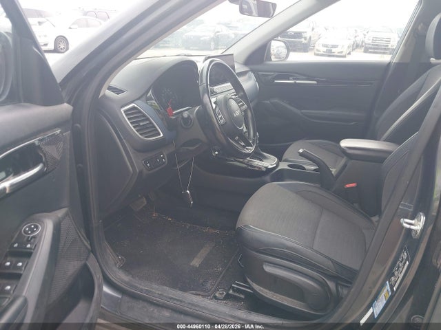 Продаж на аукціоні авто 2023 Kia Seltos S, vin: KNDEU2AA3P7380370, номер лоту: 44960110