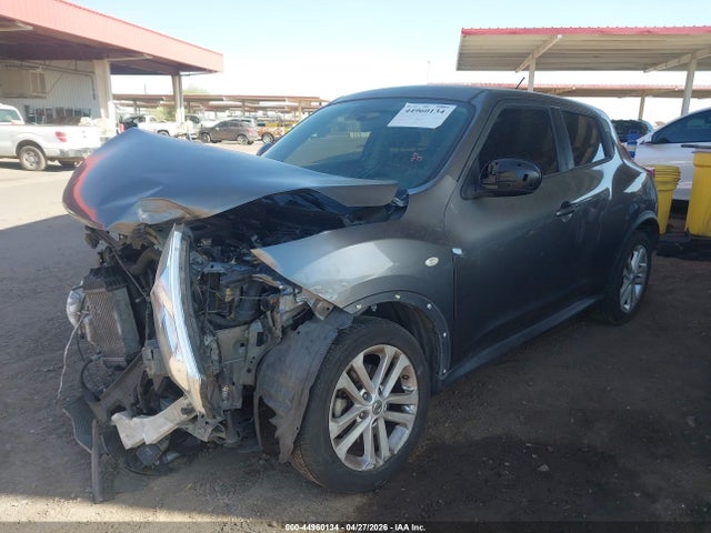 2013 Nissan Juke S მანქანა იყიდება აუქციონზე, vin: JN8AF5MVXDT210913, აუქციონის ნომერი: 44960134