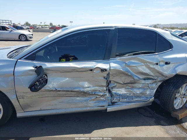 Toyota CAMRY LE 2022 4T1C11AK9NU068731 Image 14