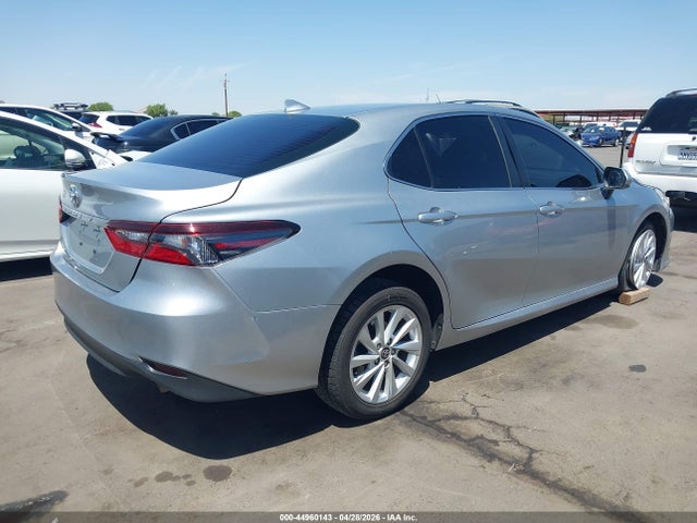 Toyota CAMRY LE 2022 4T1C11AK9NU068731 Image 4