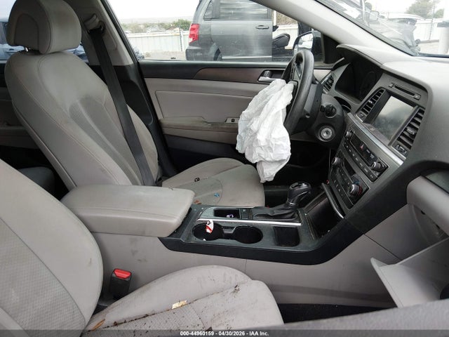 Aukcja sprzedaży 2017 Hyundai Sonata Sport, vin: 5NPE34AF0HH444050, numer aukcji: 44960159
