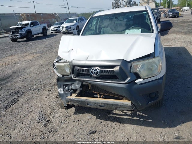 44960166 :رقم المزاد ، 5TFNX4CN4EX042444 vin ، 2014 Toyota Tacoma مزاد بيع