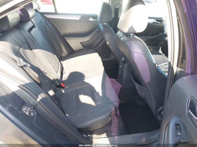 44960185 :رقم المزاد ، 3VWLZ7AJ0BM344749 vin ، 2011 Volkswagen Jetta 2.5l Sel مزاد بيع