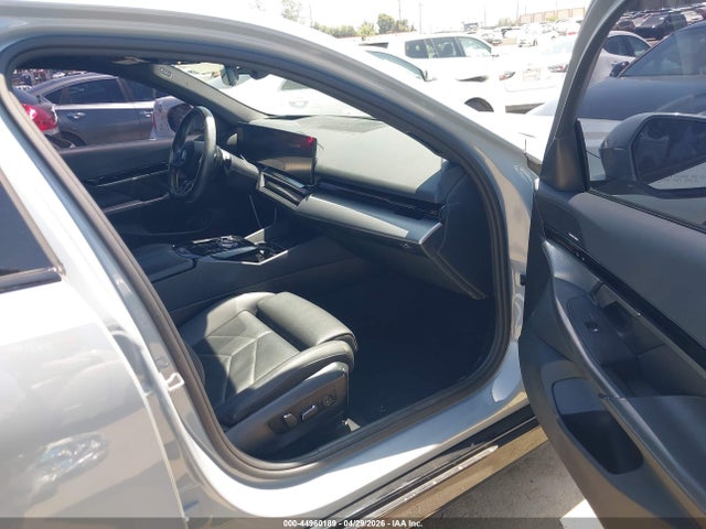 WBA43FJ02RCP67867 BMW 530I