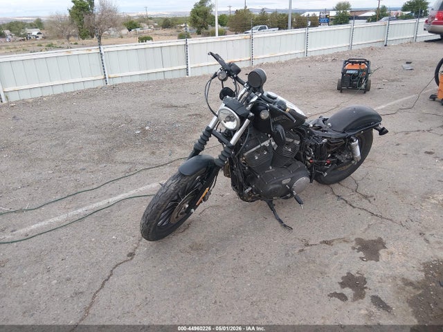 Harley-Davidson Xl883 Iron 883 2015 1HD4LE219FC435701 Image 2