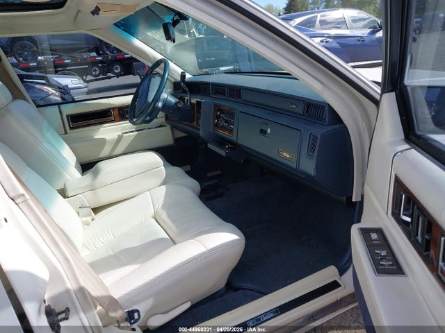 Продаж на аукціоні авто 1993 Cadillac Deville, vin: 1G6CD53B4P4256644, номер лоту: 44960231