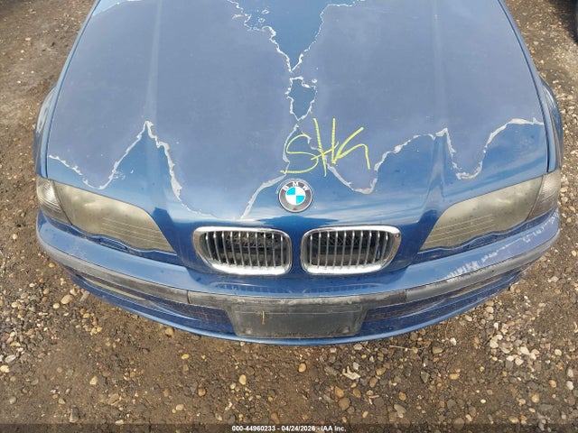 44960233 :رقم المزاد ، WBAAV33441EE75595 vin ، 2001 Bmw 325i مزاد بيع