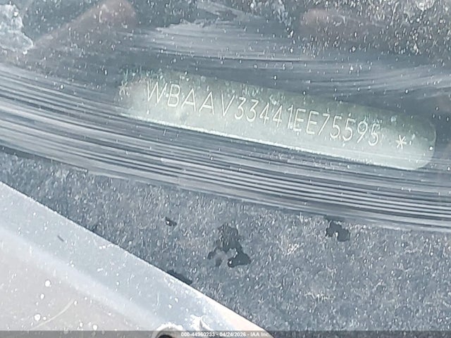 44960233 :رقم المزاد ، WBAAV33441EE75595 vin ، 2001 Bmw 325i مزاد بيع