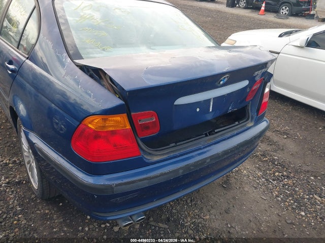 44960233 :رقم المزاد ، WBAAV33441EE75595 vin ، 2001 Bmw 325i مزاد بيع