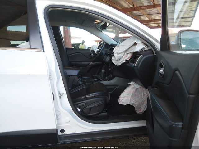 2019 Jeep Cherokee Latitude Plus 4x4 მანქანა იყიდება აუქციონზე, vin: 1C4PJMLB6KD335310, აუქციონის ნომერი: 44960238