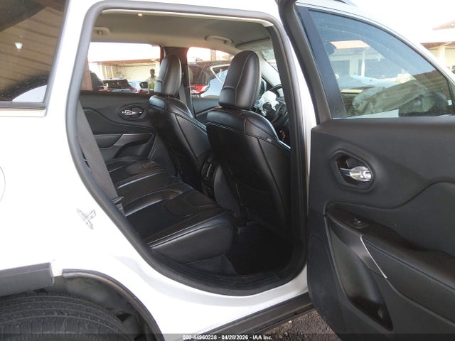 2019 Jeep Cherokee Latitude Plus 4x4 მანქანა იყიდება აუქციონზე, vin: 1C4PJMLB6KD335310, აუქციონის ნომერი: 44960238