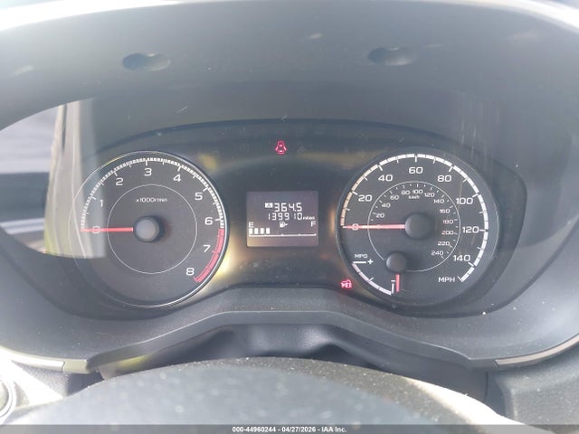 44960244 :رقم المزاد ، JF2GTABC9JH214377 vin ، 2018 Subaru Crosstrek 2.0i Premium مزاد بيع