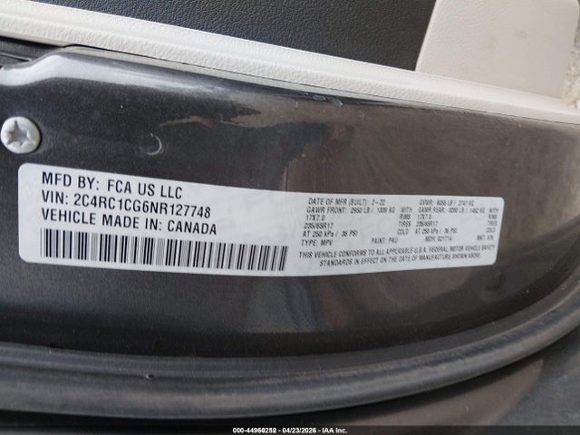 2C4RC1CG6NR127748 Chrysler Voyager Lx