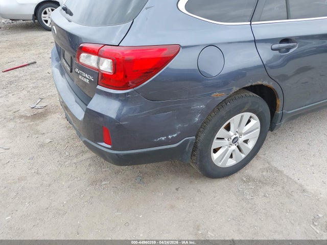 44960259 :رقم المزاد ، 4S4BSAFC1F3357894 vin ، 2015 Subaru Outback 2.5i Premium مزاد بيع