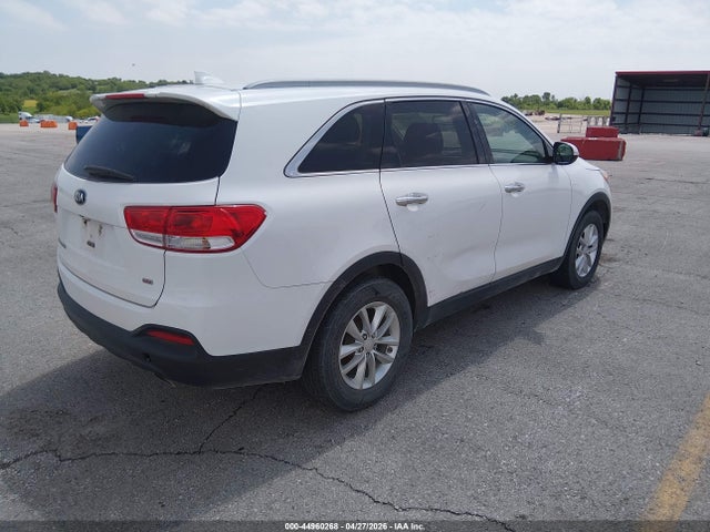 Aukcja sprzedaży 2016 Kia Sorento 2.4l Lx, vin: 5XYPG4A38GG031043, numer aukcji: 44960268