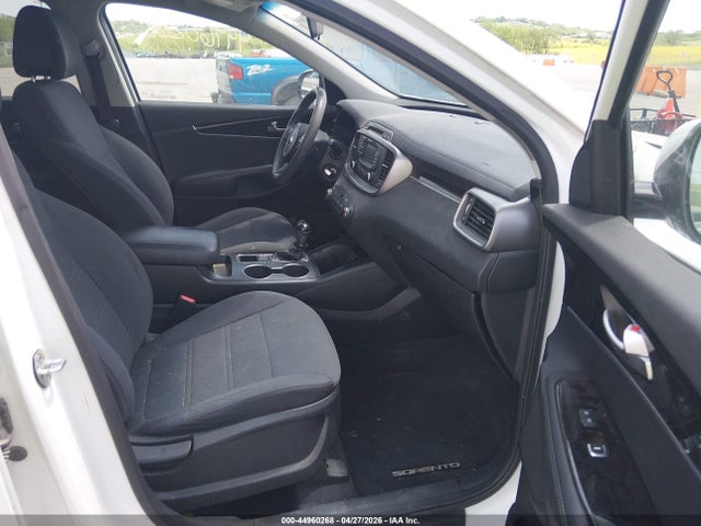 Aukcja sprzedaży 2016 Kia Sorento 2.4l Lx, vin: 5XYPG4A38GG031043, numer aukcji: 44960268