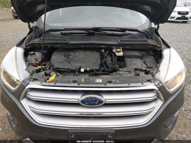 1FMCU9GDXHUE50284 Ford ESCAPE SE