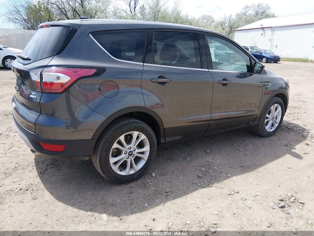1FMCU9GDXHUE50284 Ford ESCAPE SE