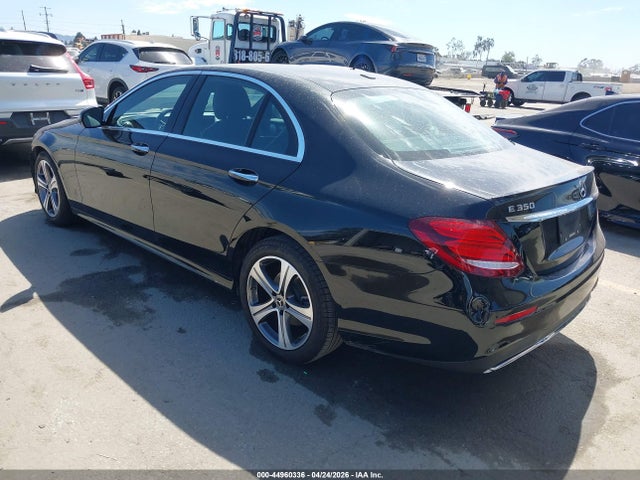 Mercedes-Benz E 350 2020 WDDZF8DB8LA735572 Image 3