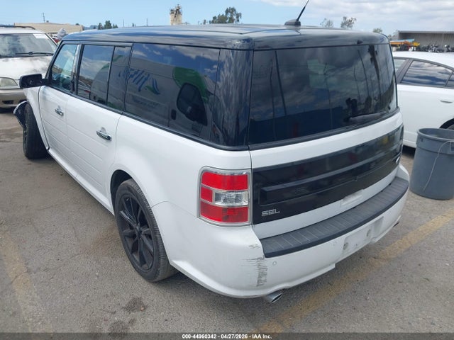 2FMGK5C87KBA28835 Ford FLEX SEL