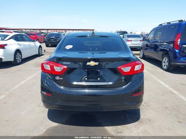 Aukcja sprzedaży 2017 Chevrolet Cruze Ls Auto, vin: 1G1BC5SM4H7187719, numer aukcji: 44960343