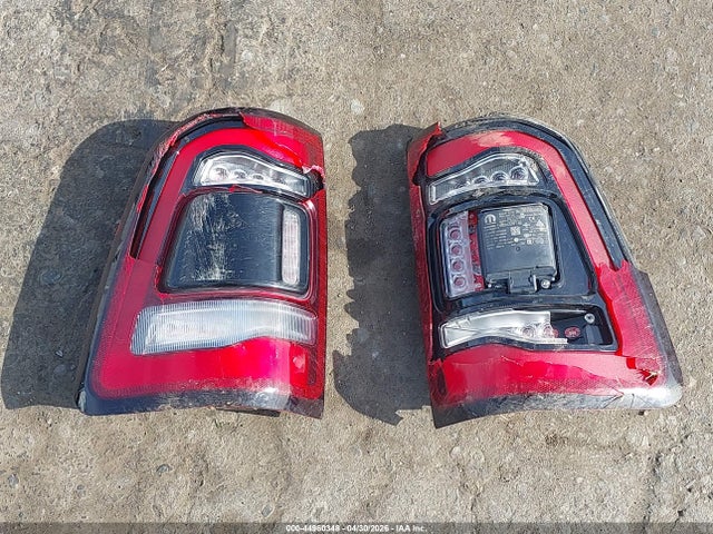 Продаж на аукціоні авто 2021 Ram 1500 Laramie  4x4 6'4 Box, vin: 1C6SRFRTXMN655233, номер лоту: 44960348
