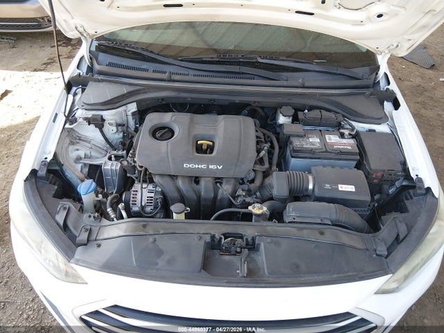 2017 Hyundai Elantra Se მანქანა იყიდება აუქციონზე, vin: 5NPD74LF4HH145450, აუქციონის ნომერი: 44960377