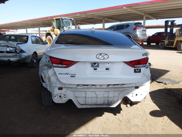 2017 Hyundai Elantra Se მანქანა იყიდება აუქციონზე, vin: 5NPD74LF4HH145450, აუქციონის ნომერი: 44960377