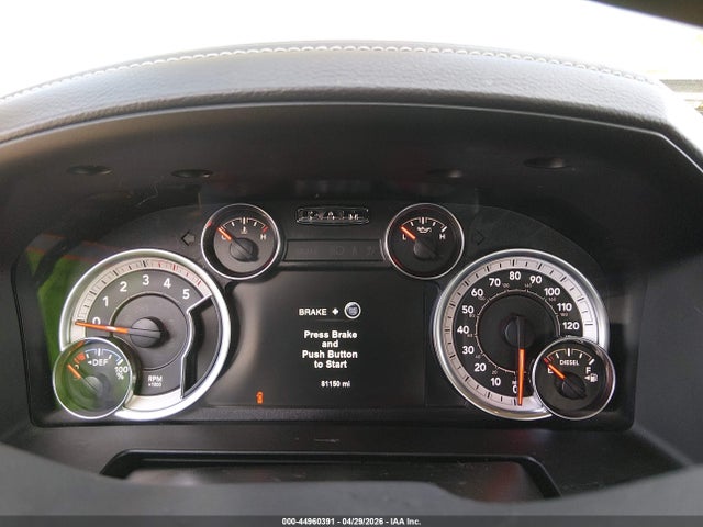 3C63R3EL3JG408438 RAM 3500 Laramie 4x4 6&#039;4 Box