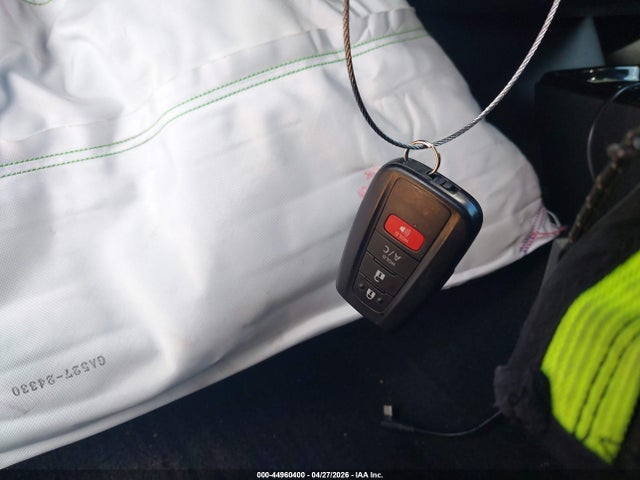 Aukcja sprzedaży 2022 Toyota Prius Prime Limited, vin: JTDKAMFPXN3228854, numer aukcji: 44960400