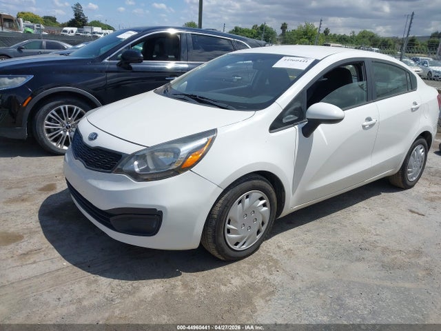 44960441 :رقم المزاد ، KNADM4A33D6173680 vin ، 2013 Kia Rio Lx مزاد بيع