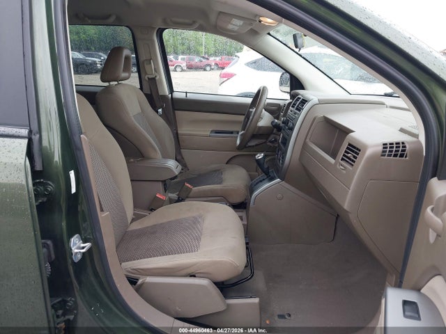 2007 Jeep Compass Sport მანქანა იყიდება აუქციონზე, vin: 1J8FT47W07D427130, აუქციონის ნომერი: 44960463