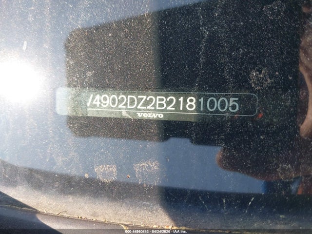 44960483 :رقم المزاد ، YV4902DZ2B2181005 vin ، 2011 Volvo Xc60 T6/t6 R-design مزاد بيع