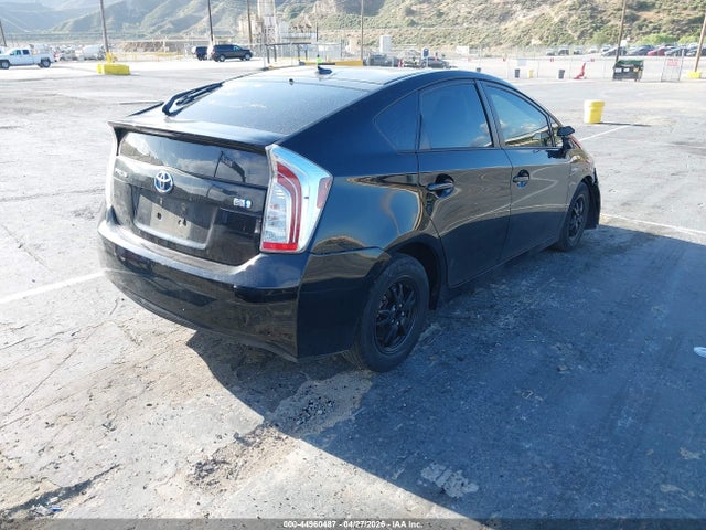 Toyota Prius Three 2015 JTDKN3DUXF0456864 Image 4