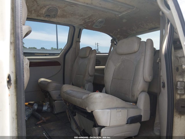 2007 Chrysler Town & Country Limited მანქანა იყიდება აუქციონზე, vin: 2A8GP64L27R302951, აუქციონის ნომერი: 44960490