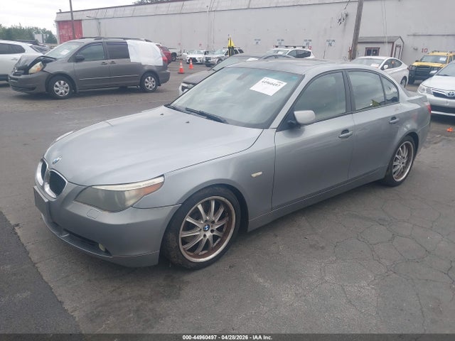 2006 Bmw 530i მანქანა იყიდება აუქციონზე, vin: WBANE73556CM35818, აუქციონის ნომერი: 44960497
