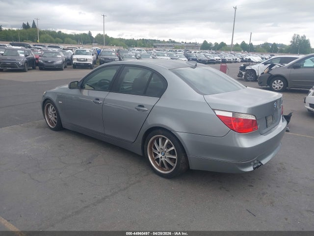 2006 Bmw 530i მანქანა იყიდება აუქციონზე, vin: WBANE73556CM35818, აუქციონის ნომერი: 44960497