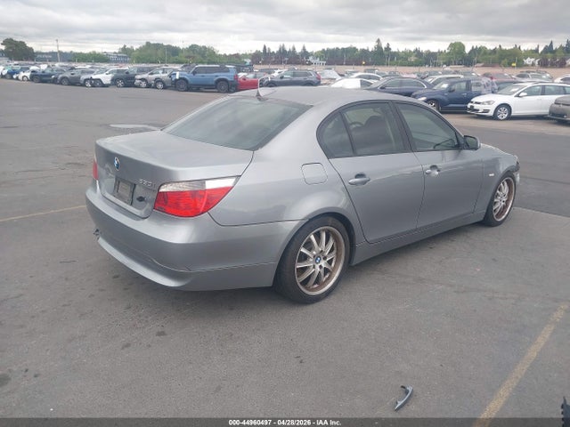 2006 Bmw 530i მანქანა იყიდება აუქციონზე, vin: WBANE73556CM35818, აუქციონის ნომერი: 44960497