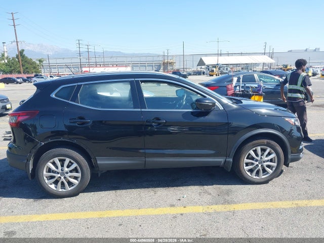JN1BJ1BV4NW581921 Nissan Rogue Sport Sv Fwd Xtronic Cvt