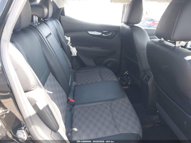 JN1BJ1BV4NW581921 Nissan Rogue Sport Sv Fwd Xtronic Cvt