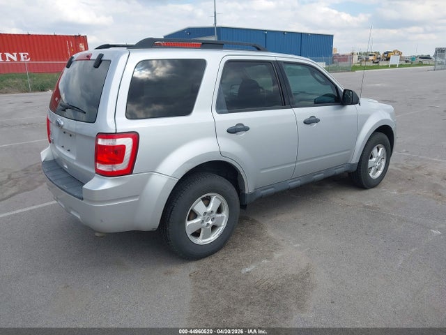 Продажа на аукционе авто 2011 Ford Escape Xlt, vin: 1FMCU0D74BKB54271, номер лота: 44960520
