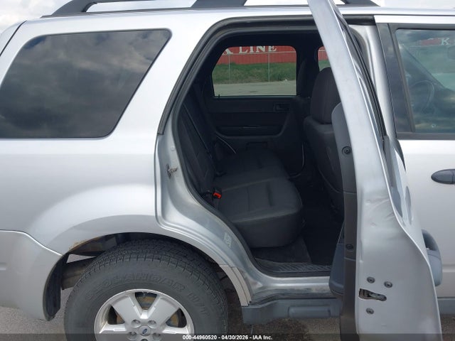 Продажа на аукционе авто 2011 Ford Escape Xlt, vin: 1FMCU0D74BKB54271, номер лота: 44960520