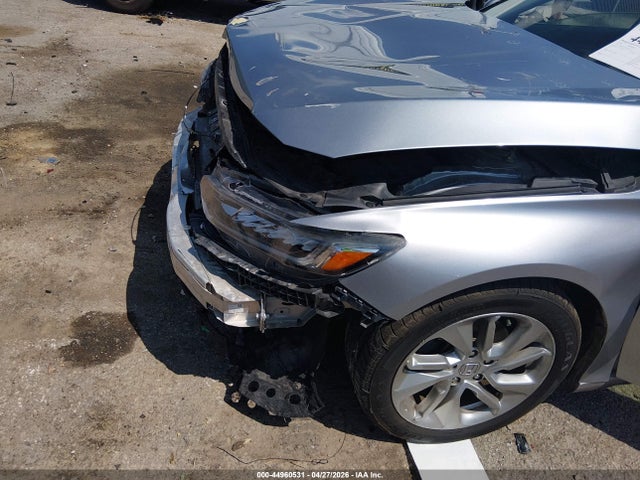 44960531 :رقم المزاد ، 1HGCV1F14JA245272 vin ، 2018 Honda Accord Lx مزاد بيع