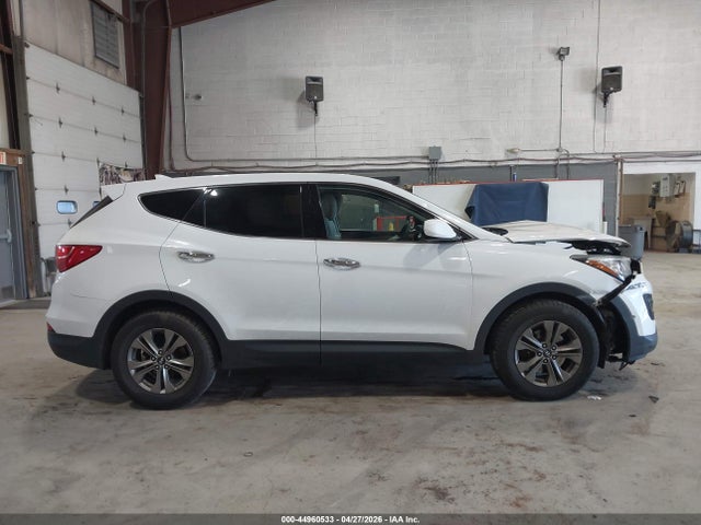 2015 Hyundai Santa Fe Sport 2.4l მანქანა იყიდება აუქციონზე, vin: 5XYZTDLBXFG300795, აუქციონის ნომერი: 44960533