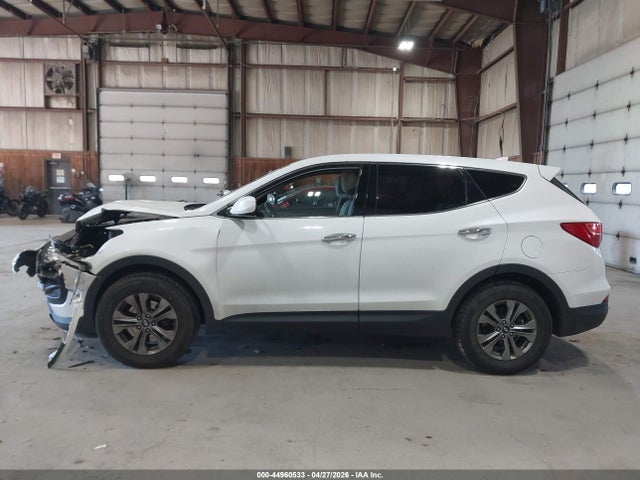 2015 Hyundai Santa Fe Sport 2.4l მანქანა იყიდება აუქციონზე, vin: 5XYZTDLBXFG300795, აუქციონის ნომერი: 44960533