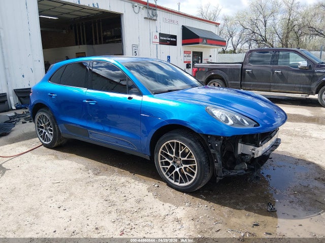 44960544 :رقم المزاد ، WP1AA2A50JLB08950 vin ، 2018 Porsche Macan مزاد بيع