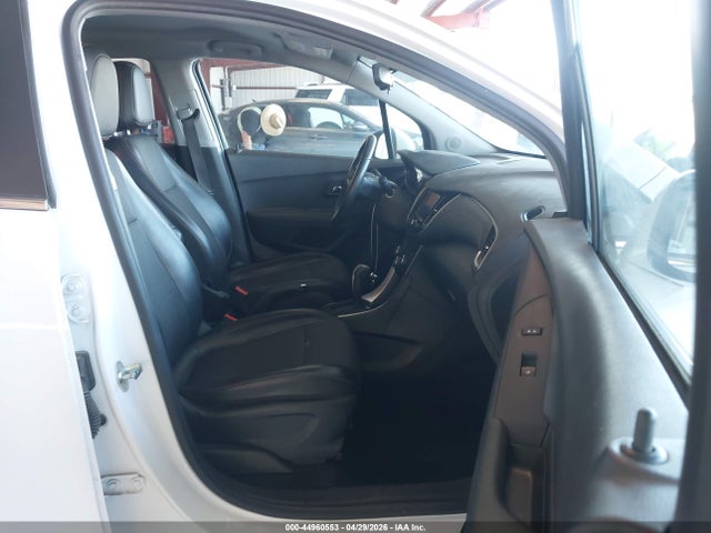 44960553 :رقم المزاد ، 3GNCJLSB3JL393711 vin ، 2018 Chevrolet Trax Lt مزاد بيع