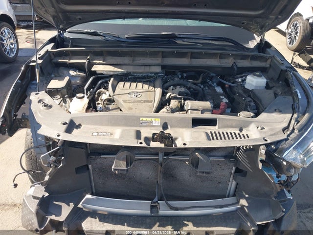 5TDKDRAH0PS510071 Toyota Highlander Le
